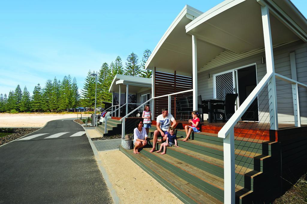 Hotel Nrma Stockton Beach Holiday Park Habitación foto